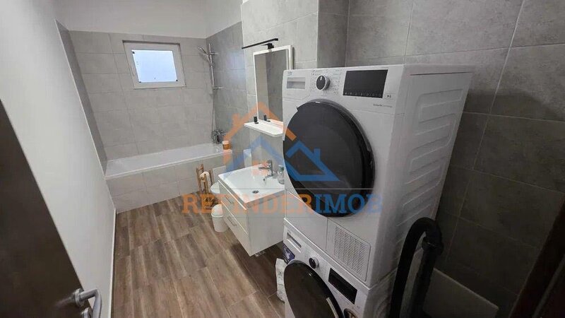Cartierul Solar vanzare apartament 3 camere
